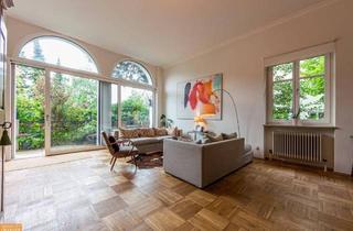 Wohnung kaufen in 4810 Gmunden, Zeitlose Eleganz in Bestlage – Ihr Altbautraum am See