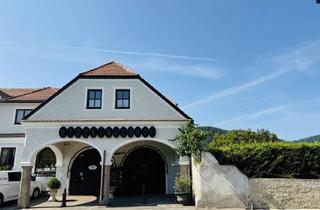 Lager kaufen in Wachau, Krems An Der Donau, Tulln, Burgruine Dürnstein, 3601 Dürnstein, Exklusives Boutique Weingut im Herzen der Wachau: STOCKINGERHOF in Dürnstein - ein Ort mit Geschichte, Charme & unzähligen Möglichkeiten