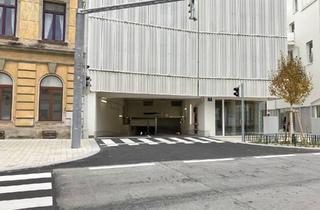 Garagen kaufen in Penzinger Straße, 1140 Wien, Tiefgaragenplatz nahe U4-Hietzing ab sofort zu verkaufen!
