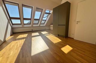 Wohnung kaufen in Wiener Straße, 8230 Hartberg, Helle 2-Zimmer-Dachgeschosswohnung (ca. 63 m²) mit Klima und Parkplatz im Zentrum von Hartberg