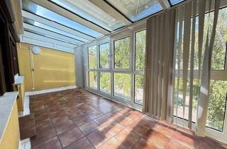 Reihenhaus kaufen in 1190 Wien, sanierungsbedürftiges Reihenhaus mit Garten, Terrasse, Wintergarten und Garage