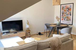 Loft mieten in Glasergasse, 1090 Wien, Vollmöbliertes 2-Zimmer Loft mit Aufzug im Altbau 190
