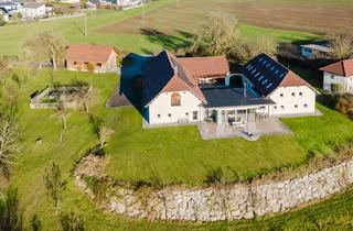 Haus kaufen in 4664 Oberweis, Aufwendig sanierter Vierkanthof im Salzkammergut - Traumlage mit Privatstrand an der Traun