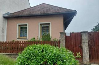 Haus kaufen in 2413 Edelstal, 2413 Edelstal - großes, schönes Grundstück mit altem Haus mitten im Zentrum