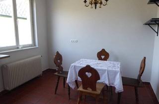 Haus mieten in 2352 Gumpoldskirchen, Bürgerhaus Mitten im Zentrum mit romantischem Garten