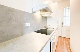 Wohnung kaufen in Kleingasse, 1030 Wien, Hofseitige GARCONNIERE im 3. Stock – modernisiert, direkt an der U3