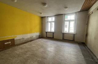 Wohnung kaufen in Steyrergasse, 8010 Graz, Direkt bei der TU Graz - Sanierungsbedürftige 3-Zimmer-Wohnung in bester Innenstadtlage - WG-geeignet