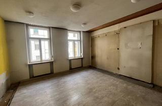 Wohnung kaufen in Steyrergasse, 8010 Graz, WG-geeignete, sanierungsbedürftige 3-Zimmer-Wohnung in bester Innenstadtlage - Direkt bei der TU Graz