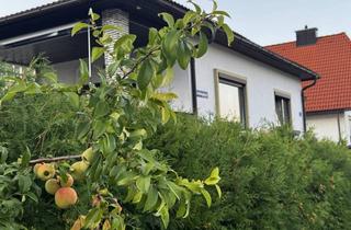 Einfamilienhaus kaufen in 2630 Pottschach, Charmanter Bungalow mit Keller, Garten und Nebenobjekten