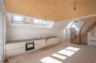 Wohnung mieten in Donaukanal; Aspernbrücke; Franzensbrücke; Nestroyplatz, 1020 Wien, Dachgeschoßwohnung im Herzen des 2. Bezirks - 63 m² Wohnkomfort