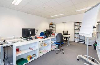 Büro zu mieten in 4812 Wiesen, Komfortables Obergeschoss-Büro mit Küche und guter Anbindung in Pinsdorf zu mieten!