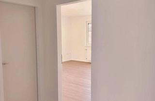 Wohnung kaufen in 6020 Innsbruck, Sanierte Garconniere inkl. AAPL und Balkon