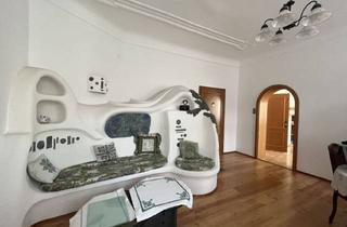 Wohnung mieten in Dominikanergasse/ Maria-Stromberger-Gasse, 8020 Graz, Absolut gemütliche 5-Zimmer-Wohnung in zentraler Lage ganz nahe der Inneren Stadt - Provisionsfrei!