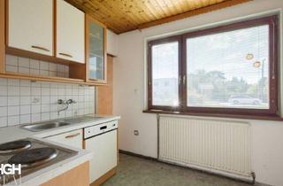 Haus kaufen in 2231 Strasshof an der Nordbahn, 2231 Strasshof Charmanter Bungalow mit Garten und viel Potenzial nahe Bahnhof