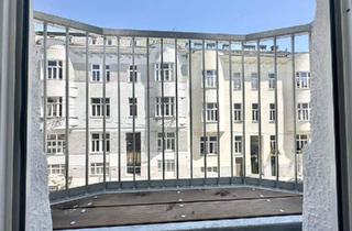 Wohnung kaufen in 1140 Wien, DROHNEN-VIDEO & 3D-RUNDGANG JETZT ANSEHEN! Exklusives Wohnen mit Geschichte und Modernität – Ihr Traumobjekt zwischen Schloss Schönbrunn & Lainzer Tiergarten!