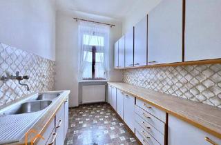 Wohnung kaufen in Linzer Straße, 1140 Wien, ECK-ALTBAUWOHNUNG sanierungsbedürftig