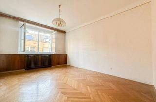 Wohnung kaufen in Lerchenfelder Straße, 1070 Wien, SANIERUNGSBEDÜRFTIG LICHTDURCHFLUTETE 2-ZIMMER-WOHNUNG IM 3. LIFTSTOCK IN TOP LAGE DES 7. BEZIRKS MIT GESTALTUNGSPOTENTIAL