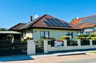Haus kaufen in 2441 Mitterndorf an der Fischa, Der Familien-Bungalow! 5 Zimmer, Photovoltaik, toller Garten!