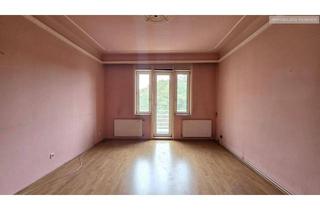 Wohnung kaufen in Urban-Loritz-Platz, 1070 Wien, URBAN-LORITZ-PLATZ: Sanierungsbedürftige 3-Zimmer-Altbauwohnung mit Balkon