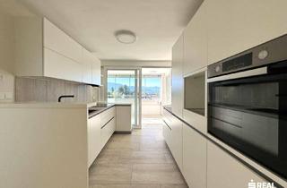 Wohnung mieten in Pontenstraße, 6890 Lustenau, Hochwertig sanierte 4-Zimmer-Wohnung mit großer Loggia & Balkon