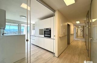 Wohnung mieten in Pontenstraße, 6890 Lustenau, Hochwertig sanierte 4-Zimmer-Wohnung mit großer Loggia & Balkon