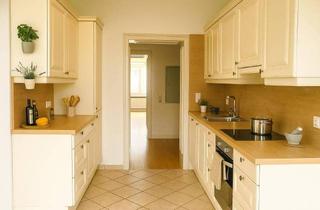 Wohnung mieten in Peinlichgasse, 8010 Graz, Altbauwohnung im Herzen von Geidorf