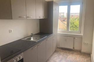 Wohnung mieten in Prankergasse 71, 8020 Graz, Mietwohnung mit 3 separaten Zimmer und Balkon