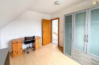 Einfamilienhaus kaufen in 2514 Traiskirchen, Einfamilienhaus in Traiskrichen: 4 Zimmer, Terrasse & Garage