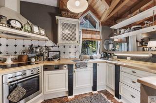 Wohnung kaufen in 6463 Karrösten, Exklusive Traumwohnung mit romantischem Flair nahe Imst