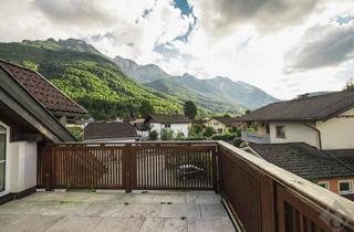 Wohnung kaufen in 5082 Glanegg, Stilvolle Dachterrassenwohnung in Glanegg – Hohe Räume & traumhafter Untersbergblick