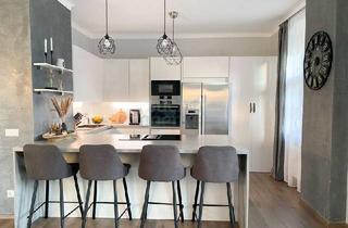 Wohnung kaufen in 4053 Haid, Renovierte Gartenwohnung mit 386 m² Eigengarten, Balkon und zwei Stellplätzen ? Nähe Haid-Center