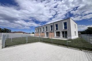 Reihenhaus kaufen in Bahnstraße, 2523 Tattendorf, NEU BAU - mit Keller, Garten und je 2 Stellplätzen!