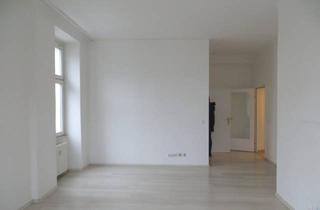 Wohnung kaufen in Quellenstraße, 1100 Wien, Befristet vermietete 2-Zimmer-Wohnung im sanierten Altbau.