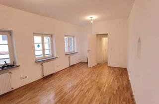 Büro zu mieten in 5280 Braunau am Inn, Kleines Büro am Stadtplatz