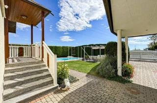 Villen zu kaufen in 2332 Hennersdorf, Einfamilienhaus mit Pool, Wellness & großem Garten in Hennersdorf