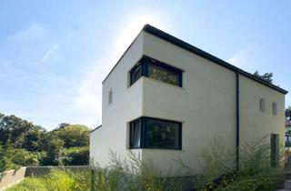 Villen zu kaufen in Wiener Wald, 1170 Wien, Architektur trifft Natur - Stilvolle Stadtvilla am Waldrand!