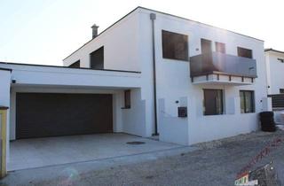 Villen zu kaufen in 2432 Schwadorf, Gut gelegenes Einfamilienhaus / Villa in Schwadorf