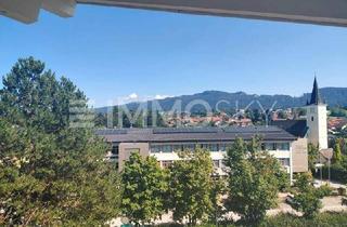 Wohnung kaufen in 5302 Henndorf am Wallersee, Lichtdurchflutetes Familienapartment - Wohnen in Henndorf