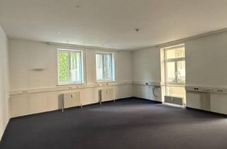 Gewerbeimmobilie kaufen in Sterzinger Straße, 6020 Innsbruck, Bürofläche in zentrale Lage zu verkaufen