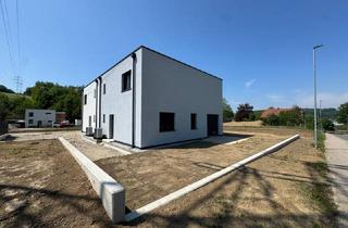 Haus kaufen in 3150 Wilhelmsburg, Neubau-Doppelhaus-Hälfte mit 4 Schlafzimmern!