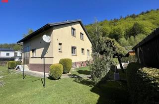 Einfamilienhaus kaufen in 8101 Sankt Veit, Einfamilienhaus: Großer Garten, Tiefgarage & zwei Carports!