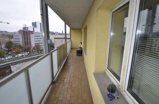 Wohnung kaufen in Diefenbachgasse, 1150 Wien, Sanierungsbedürftige 2-Zimmer Wohnung mit sonniger Loggia