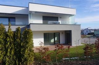 Wohnung kaufen in 4910 Ried im Innkreis, Kompakte 3-Zimmer-Neubauwohnung mit sonnigem Eigengarten