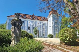 Wohnung kaufen in Schloss Lichtenegg, 4600 Wels, Schlossherr:in gesucht - elegante Schlosswohnung mit Turmzimmer zu verkaufen!