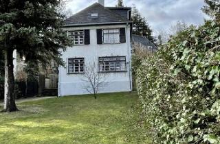 Villen zu kaufen in 2345 Brunn am Gebirge, Villa auf großem Garten