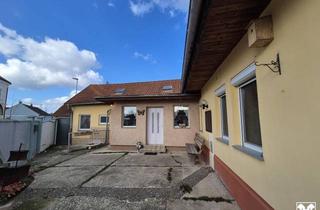 Haus kaufen in 2062 Großkadolz, GEMÜTLICHES LANDHAUS