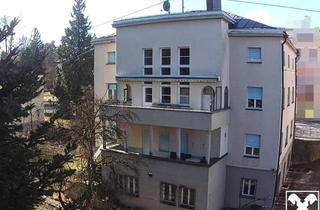 Villen zu kaufen in 5230 Mattighofen, Herrschaftliche Villa mit großem Grundstück und Altbaumbestand !!!