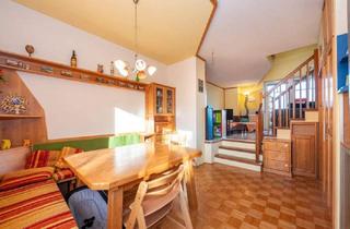 Maisonette kaufen in 8053 Graz, Charmante Maisonette-Wohnung mit Balkon und TG-Parkplatz