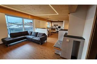 Penthouse mieten in 6241 Radfeld, 3-Zimmer-Penthouse-Wohnung mit Balkon, Terrasse und Einbauküche in Radfeld, möbliert