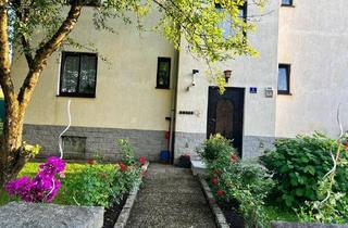 Gewerbeimmobilie mieten in Spitzfeldstrasse, 4360 Grein, Modernisierte Monteurunterkunft mit Garten und Garage in Grein